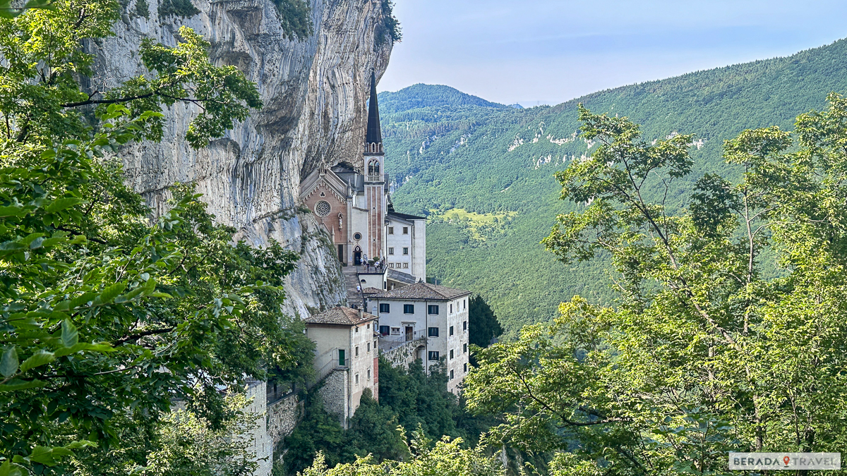 Santuario Madonna della Corona